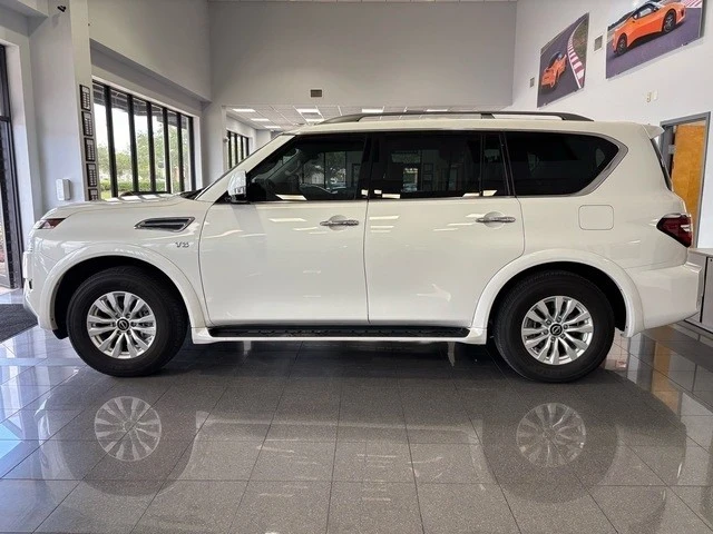 2022 Nissan Armada - Image 2 of 12