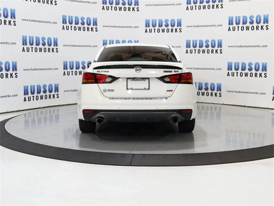 2022 Nissan Altima 6th Gen - Image 5 of 31