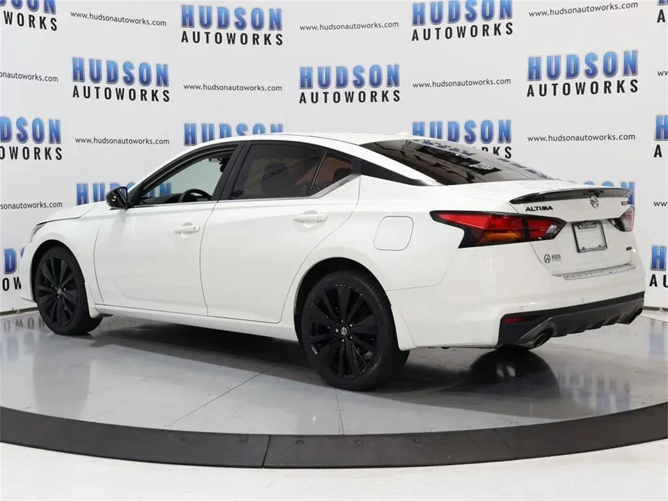 2022 Nissan Altima 6th Gen - Image 4 of 31