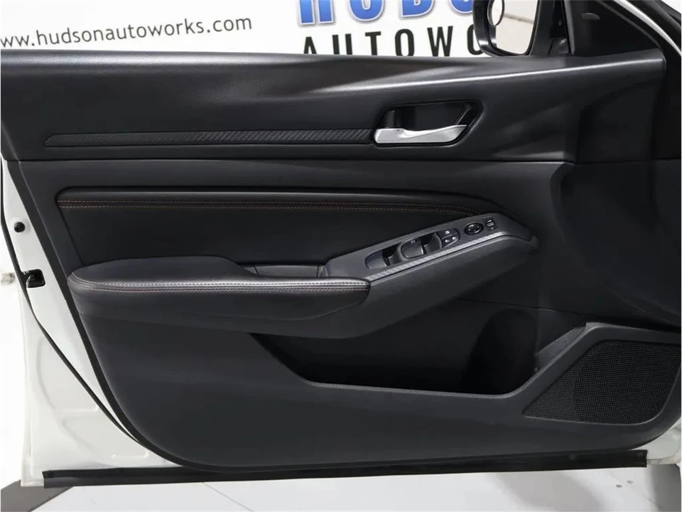 2022 Nissan Altima 6th Gen - Image 10 of 31