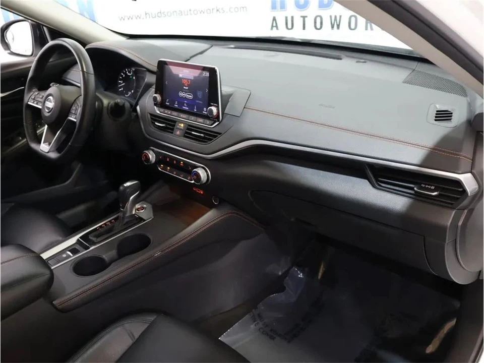 2022 Nissan Altima 6th Gen - Image 28 of 31