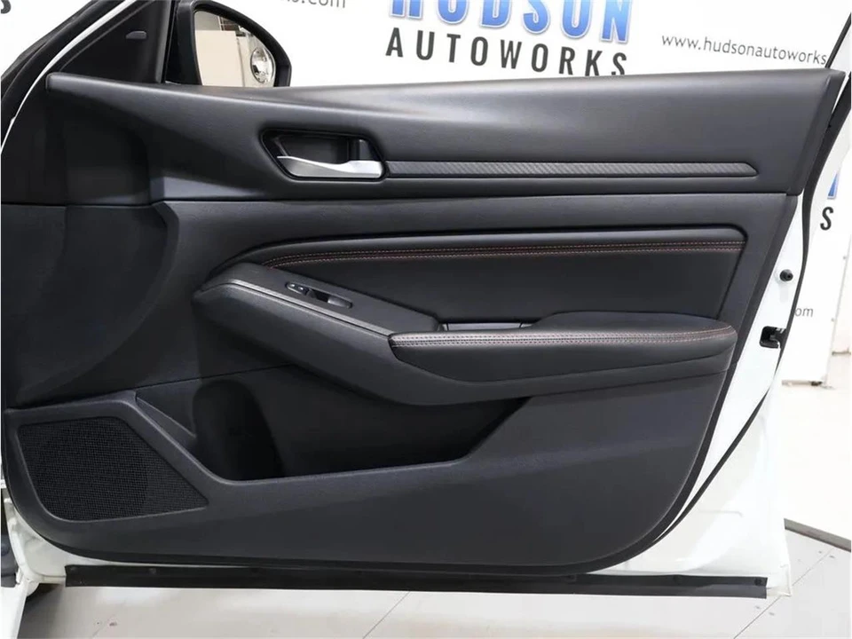 2022 Nissan Altima 6th Gen - Image 29 of 31