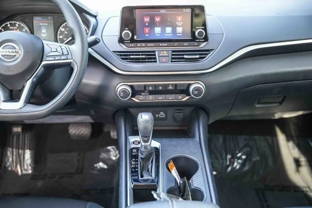 2022 Nissan Altima 6th Gen - Image 13 of 21
