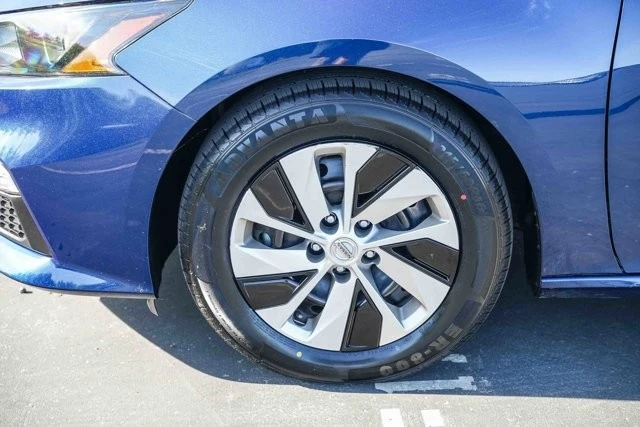 2022 Nissan Altima 6th Gen - Image 9 of 21