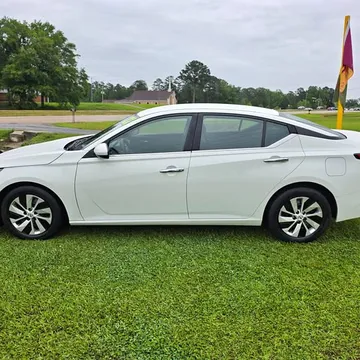 2022 Nissan Altima 2.5 S