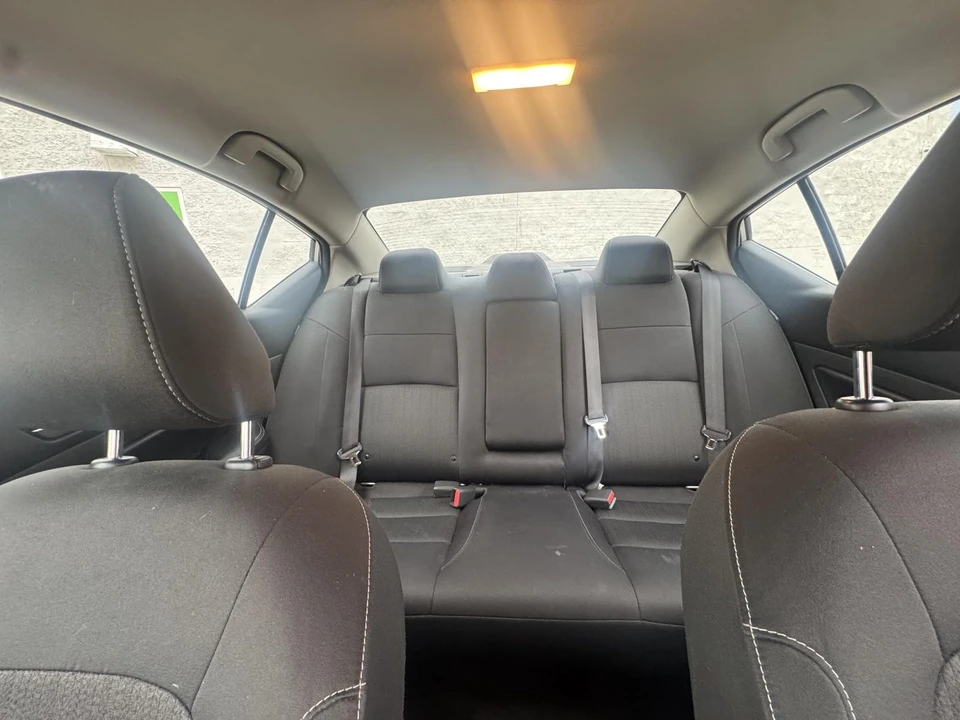 2022 Nissan Altima 6th Gen - Image 16 of 21