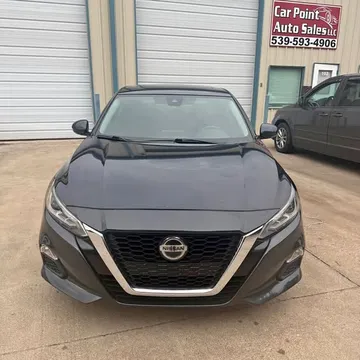 2022 Nissan Altima 2.5 SV Sedan 4D