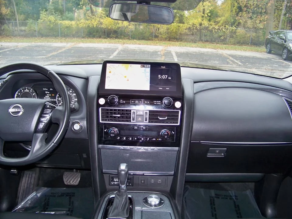 2022 Nissan Armada - Image 16 of 20