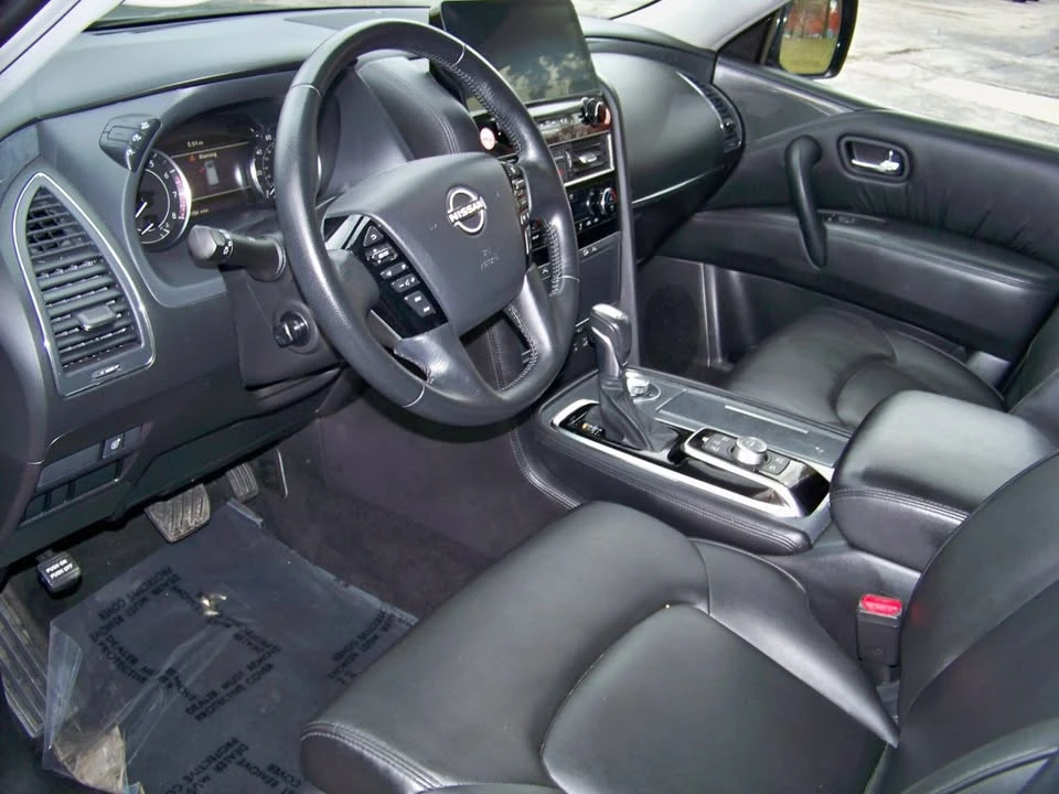 2022 Nissan Armada - Image 12 of 20