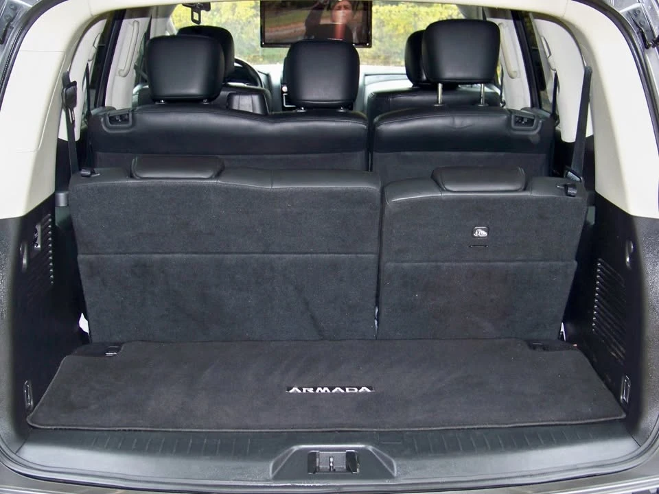 2022 Nissan Armada - Image 11 of 20