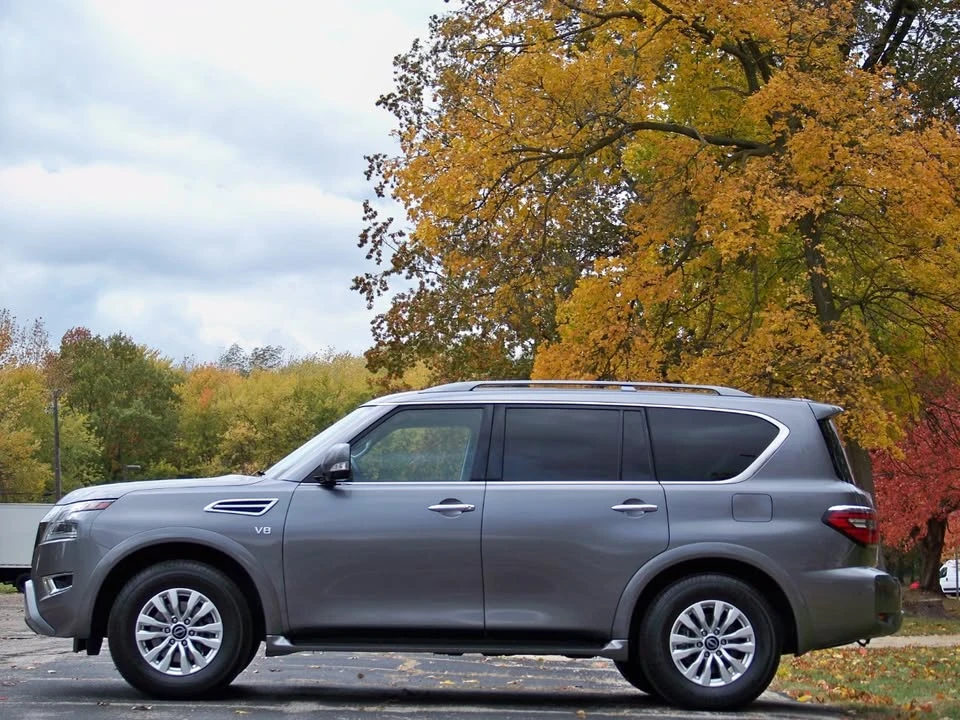 2022 Nissan Armada - Image 8 of 20