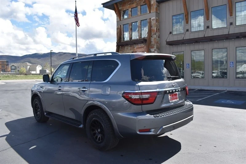 2022 Nissan Armada - Image 5 of 21