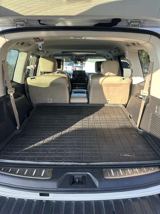2022 Nissan Armada - Image 9 of 12