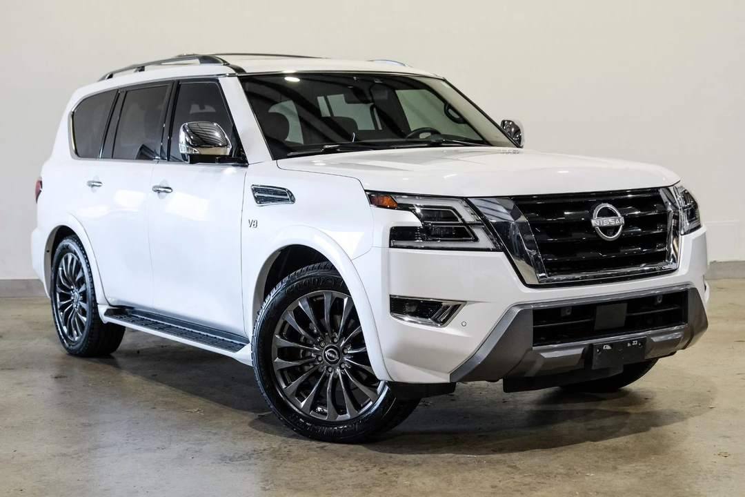 2022 Nissan Armada - Image 4 of 12