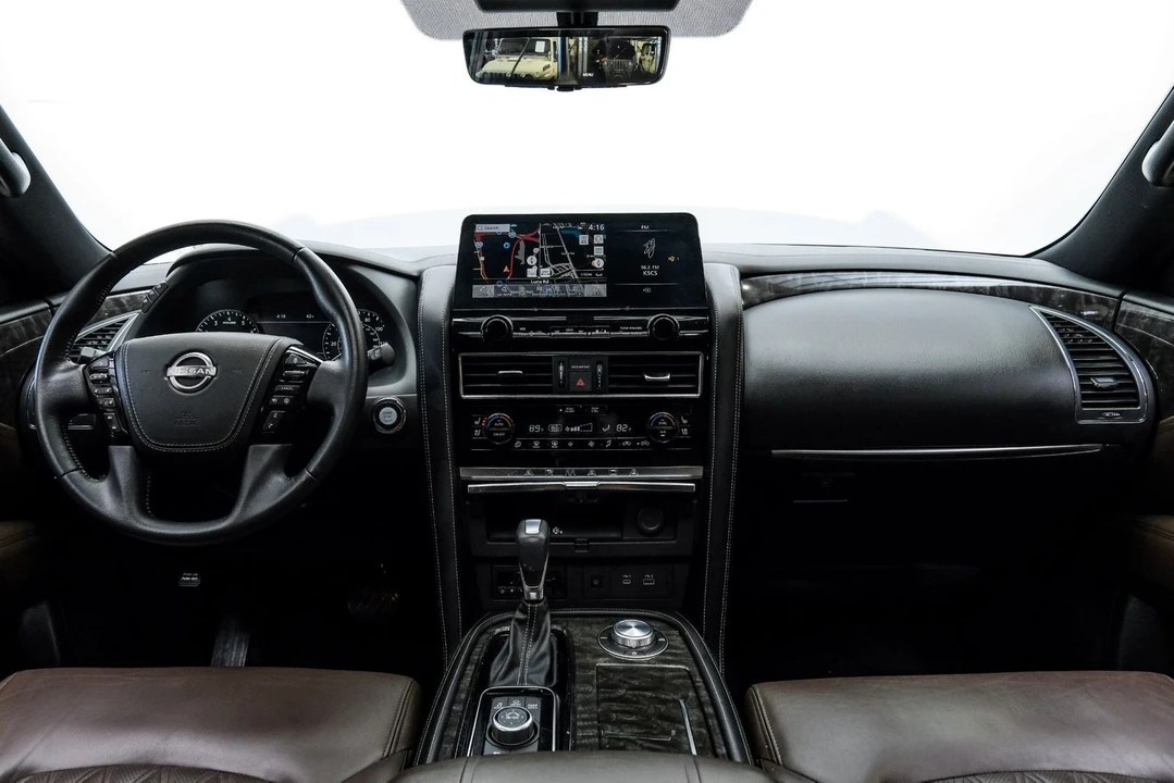 2022 Nissan Armada - Image 10 of 12