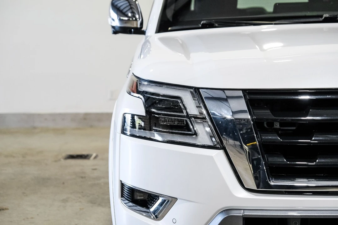 2022 Nissan Armada - Image 3 of 12