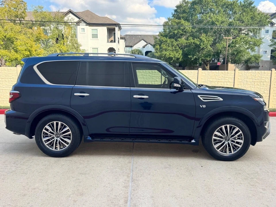 2022 Nissan Armada - Image 6 of 12