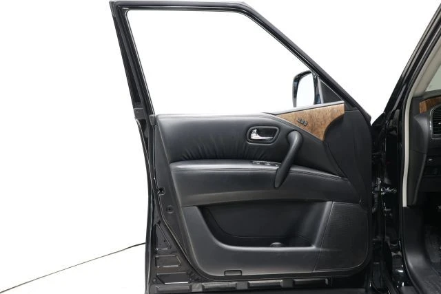 2022 Nissan Armada - Image 10 of 21