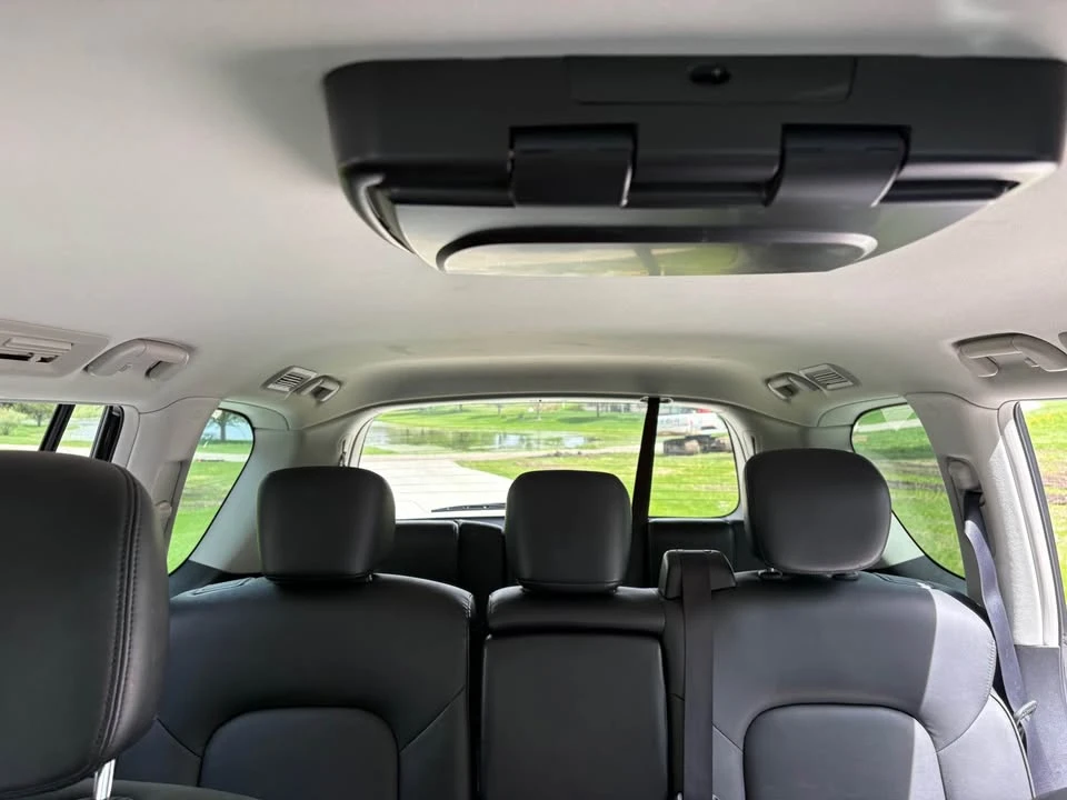 2022 Nissan Armada - Image 8 of 9