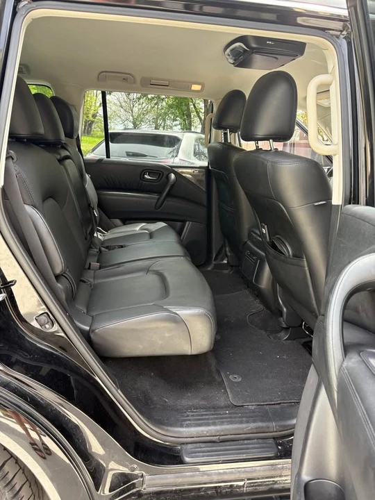 2022 Nissan Armada - Image 6 of 9
