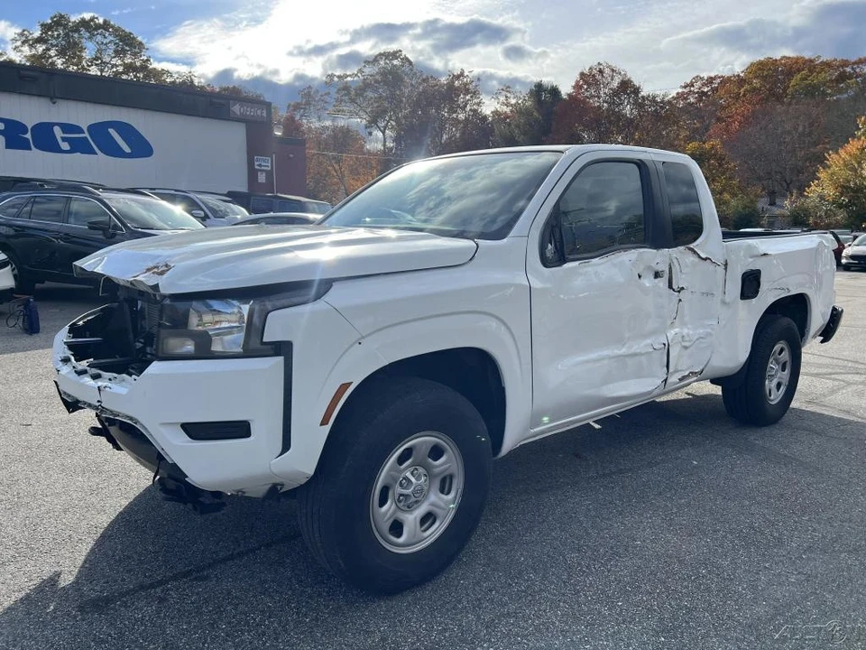 2022 Nissan Frontier 3rd Gen - Image 11 of 12