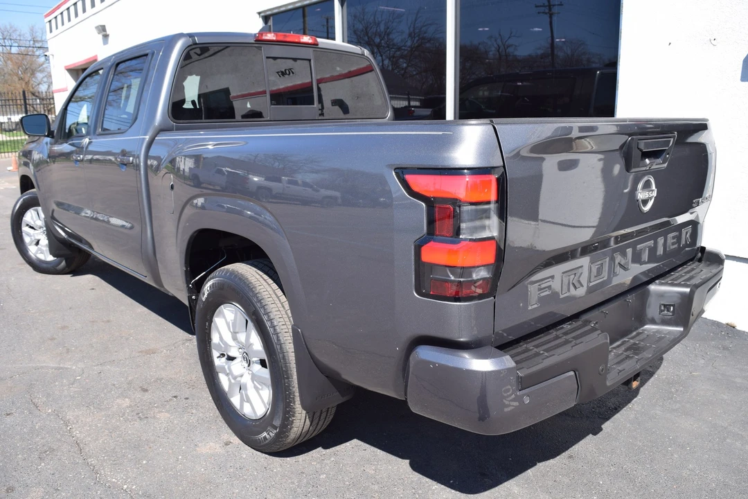 2022 Nissan Frontier 3rd Gen - Image 8 of 21