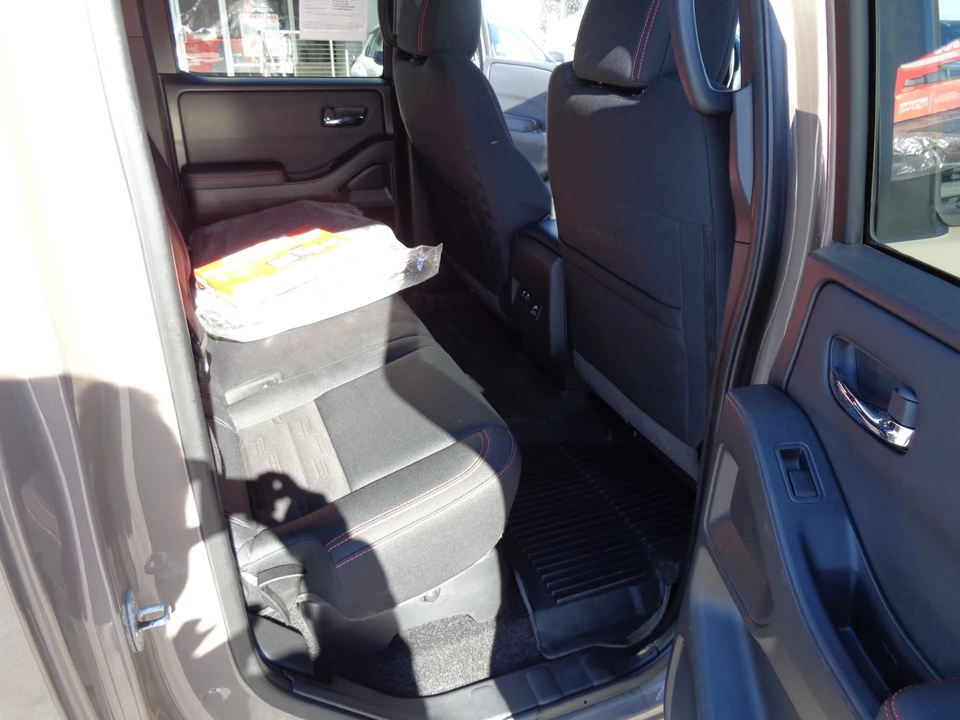 2022 Nissan Frontier 3rd Gen - Image 20 of 21