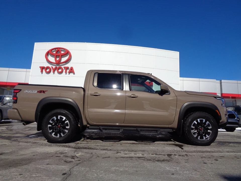 2022 Nissan Frontier 3rd Gen - Image 3 of 21