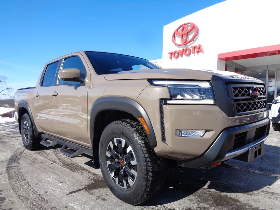 2022 Nissan Frontier 3rd Gen - Image 2 of 21