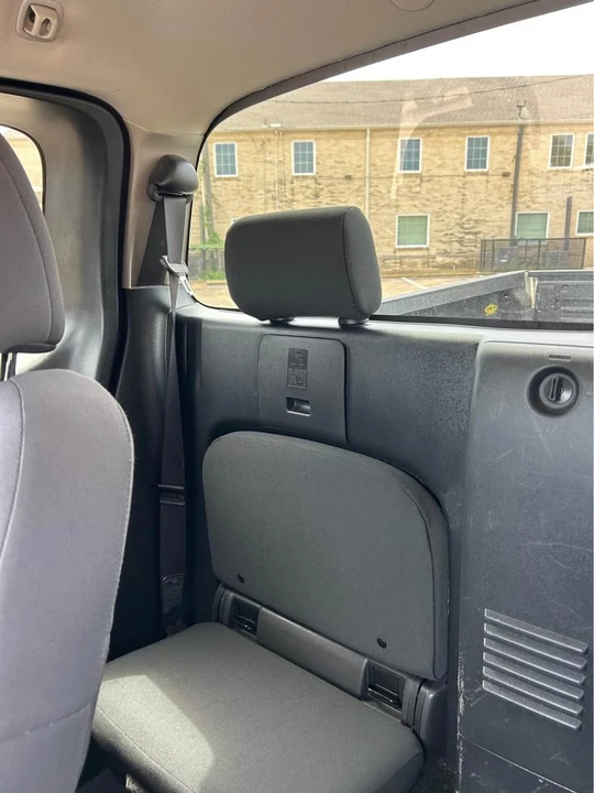 2022 Nissan Frontier 3rd Gen - Image 4 of 8