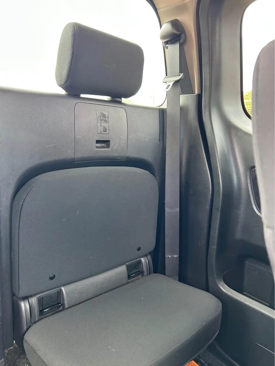 2022 Nissan Frontier 3rd Gen - Image 5 of 8