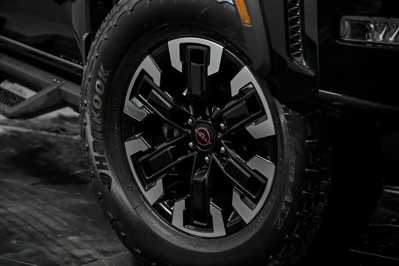 2022 Nissan Frontier 3rd Gen - Image 3 of 12