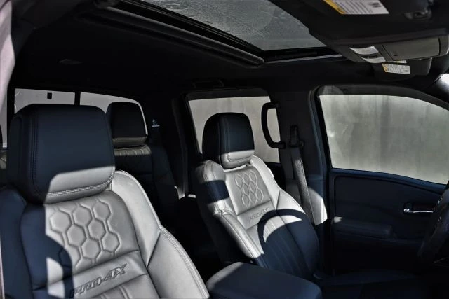 2022 Nissan Frontier 3rd Gen - Image 17 of 21