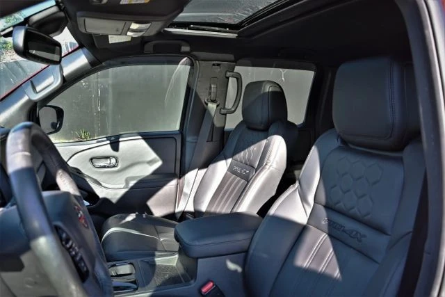 2022 Nissan Frontier 3rd Gen - Image 15 of 21