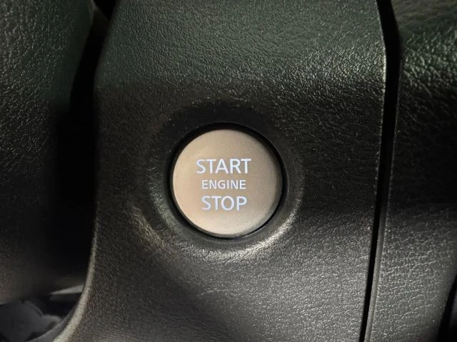2022 Nissan Frontier 3rd Gen - Image 17 of 21