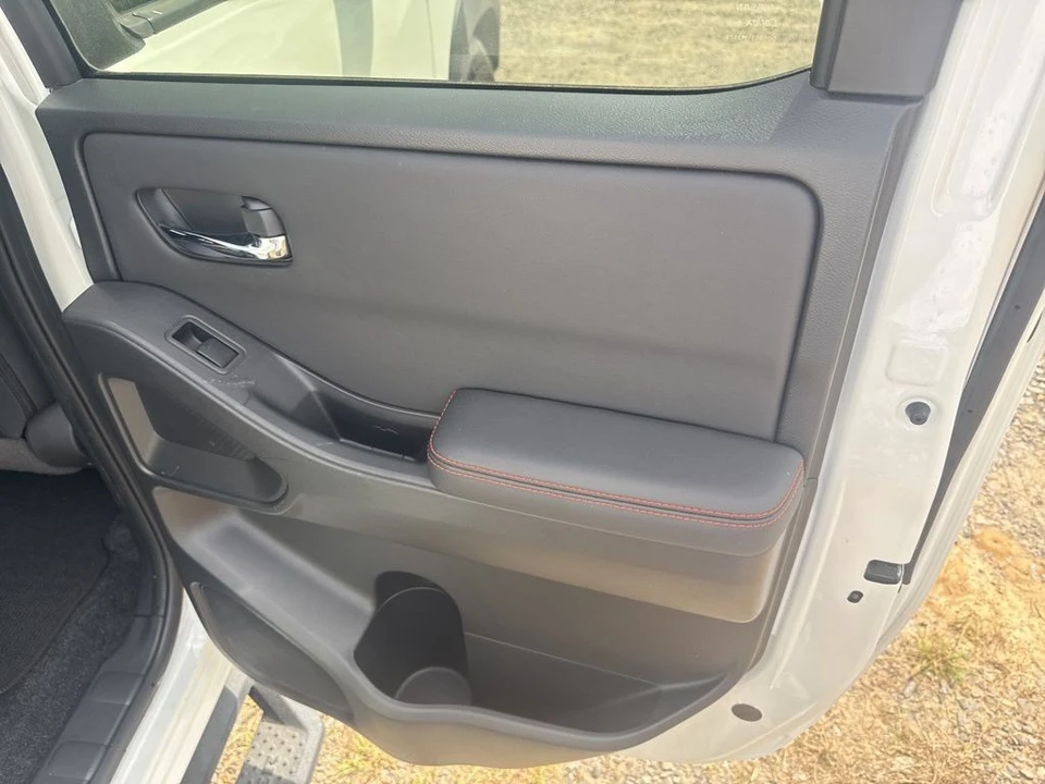 2022 Nissan Frontier 3rd Gen - Image 16 of 21