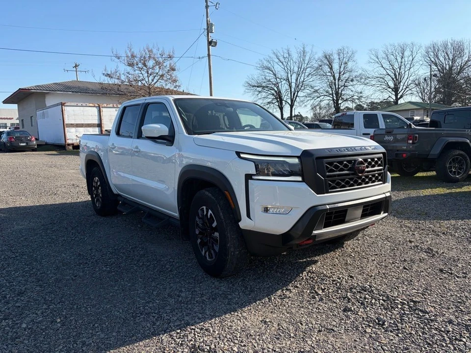 2022 Nissan Frontier 3rd Gen - Image 3 of 5