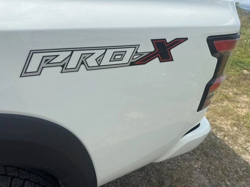 2022 Nissan Frontier 3rd Gen - Image 11 of 21