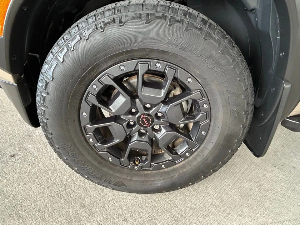 2022 Nissan Frontier 3rd Gen - Image 9 of 12