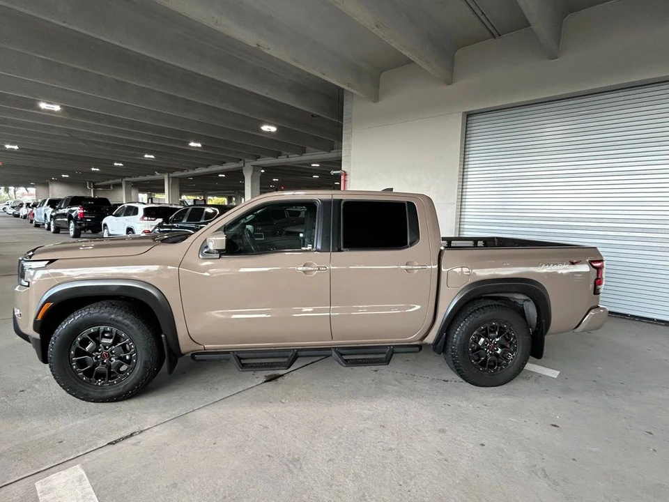 2022 Nissan Frontier 3rd Gen - Image 2 of 12