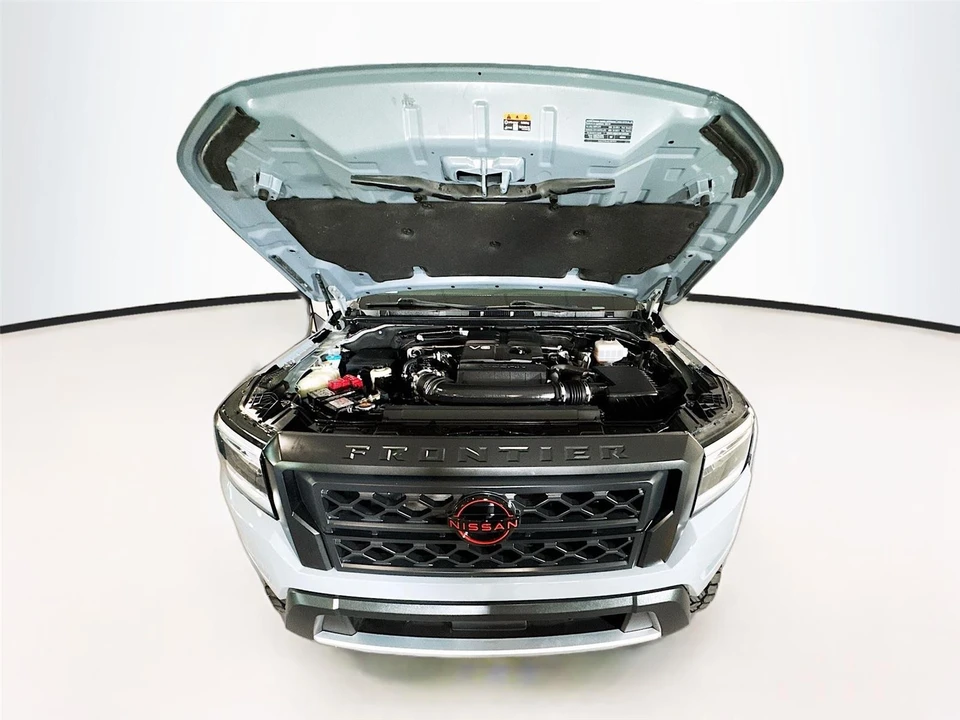 2022 Nissan Frontier 3rd Gen - Image 25 of 31