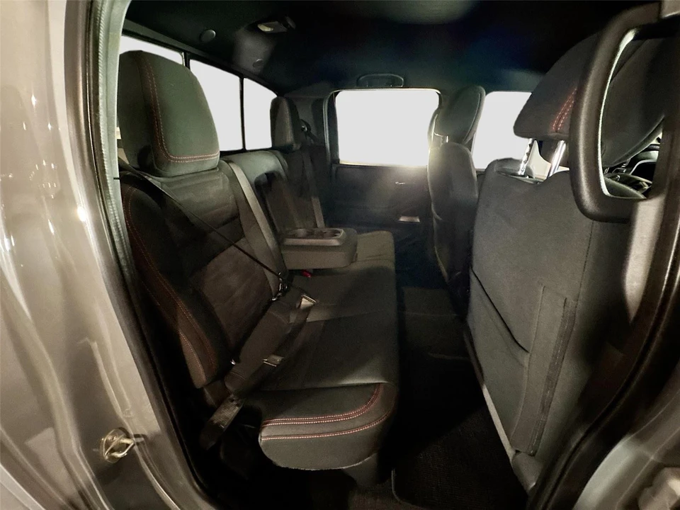 2022 Nissan Frontier 3rd Gen - Image 19 of 31