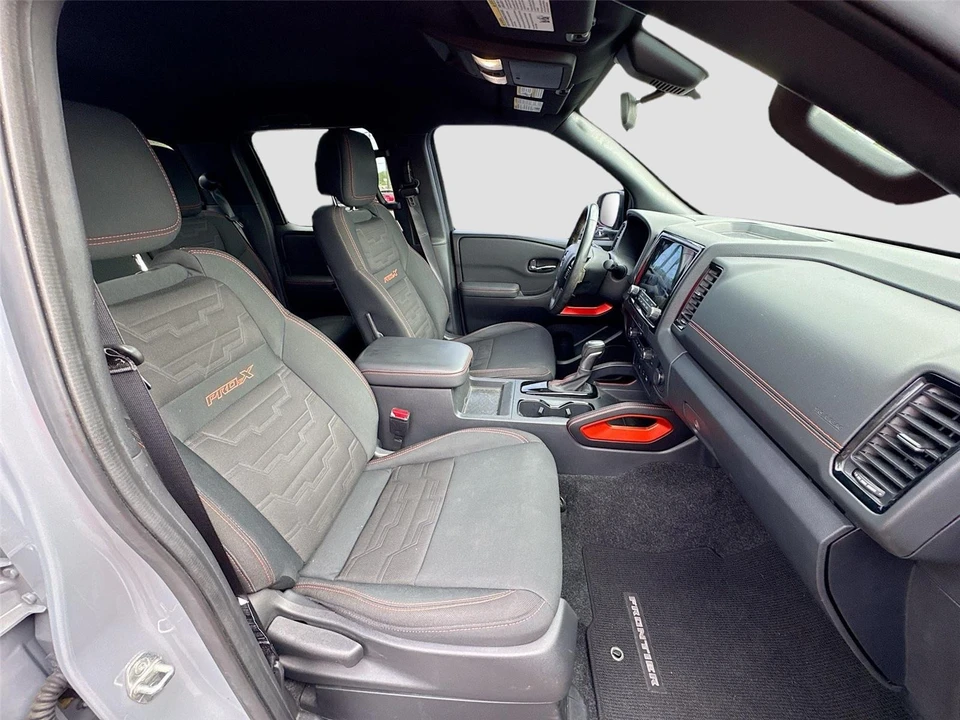 2022 Nissan Frontier 3rd Gen - Image 14 of 16