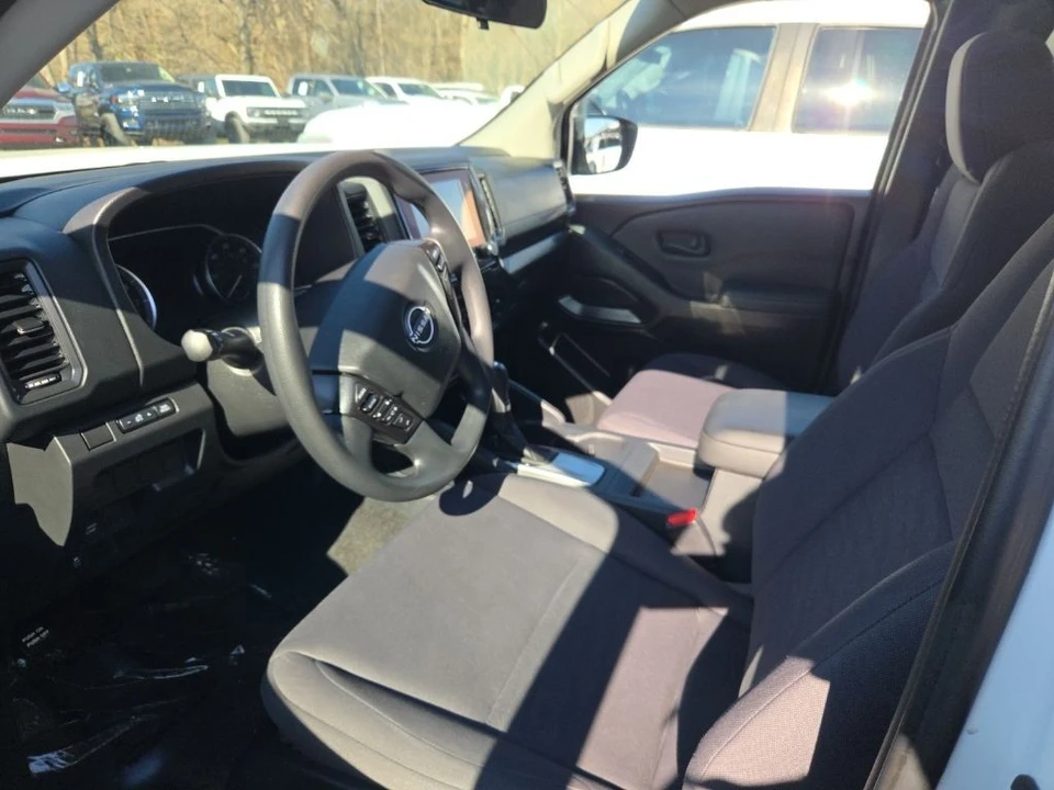 2022 Nissan Frontier 3rd Gen - Image 3 of 4