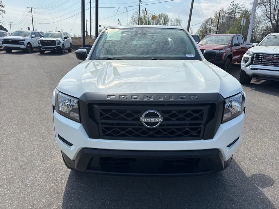 2022 Nissan Frontier 3rd Gen - Image 8 of 31