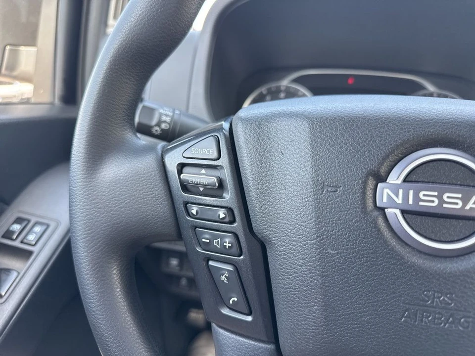 2022 Nissan Frontier 3rd Gen - Image 13 of 31