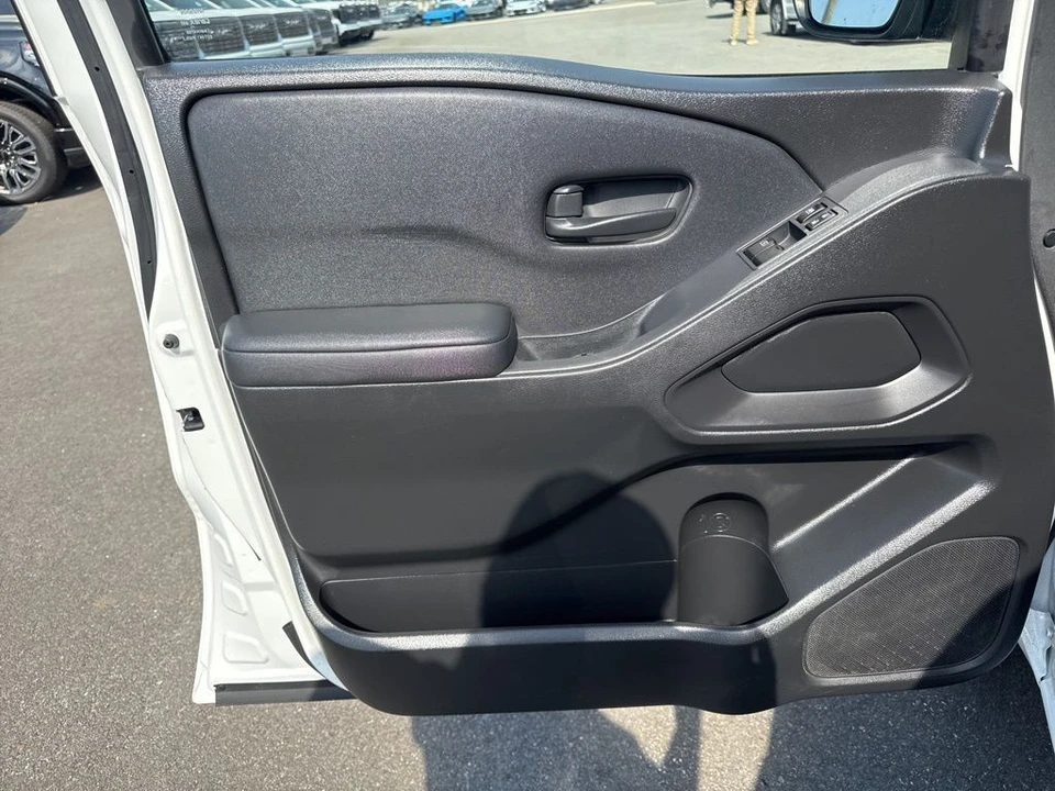 2022 Nissan Frontier 3rd Gen - Image 23 of 31