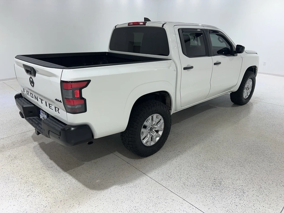 2022 Nissan Frontier 3rd Gen - Image 5 of 21