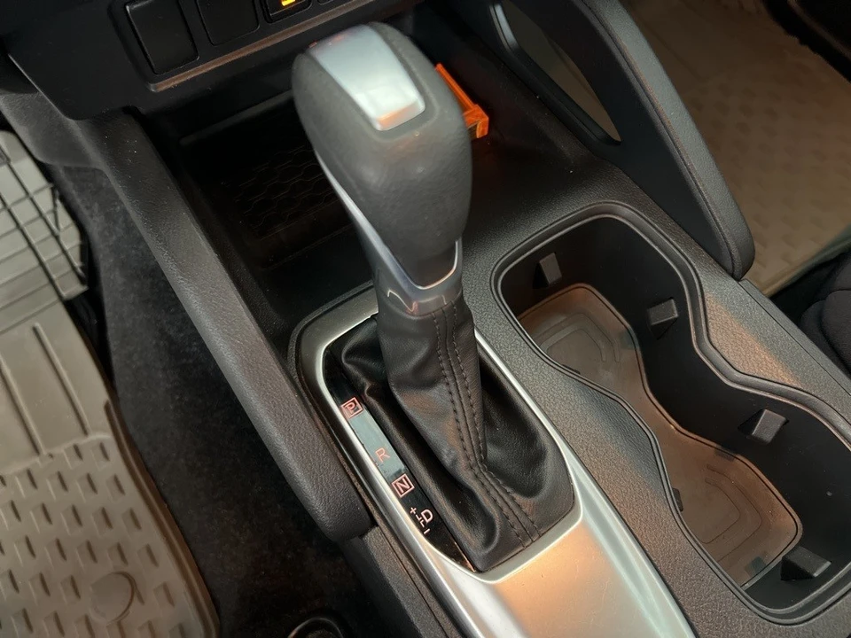 2022 Nissan Frontier 3rd Gen - Image 14 of 21