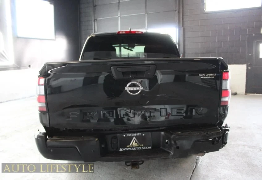 2022 Nissan Frontier 3rd Gen - Image 11 of 21